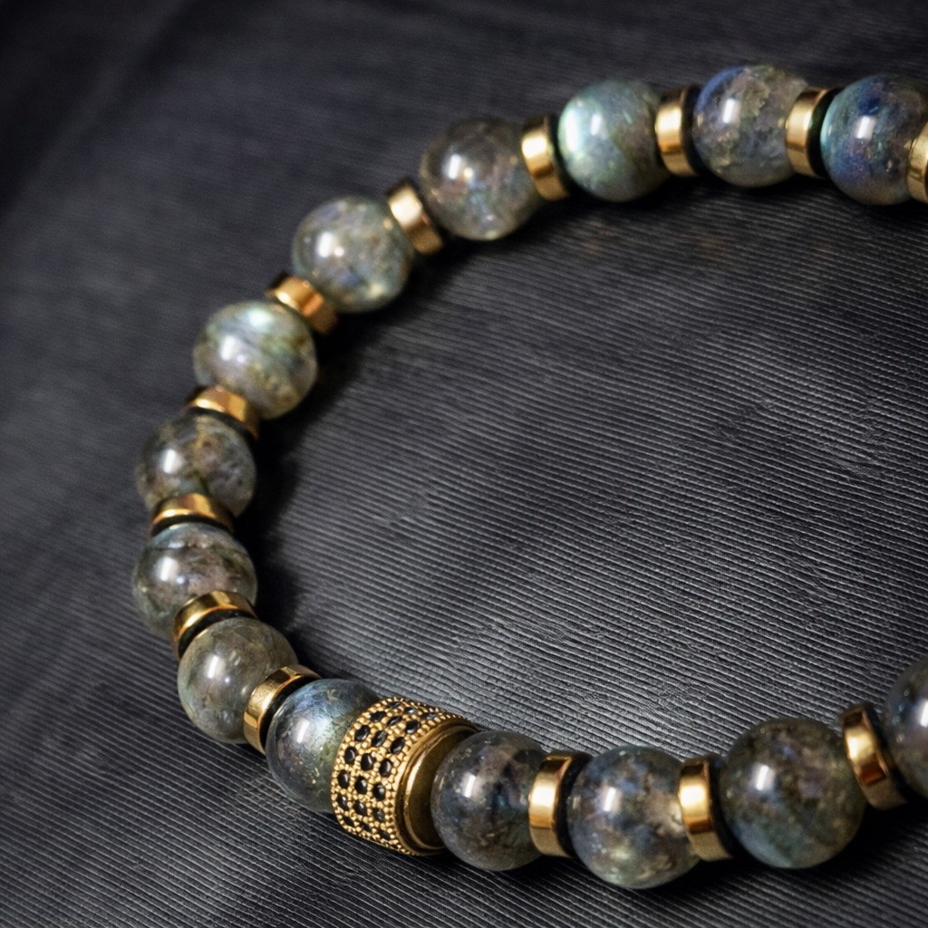 Labrador Shield (Labradorite Stone)