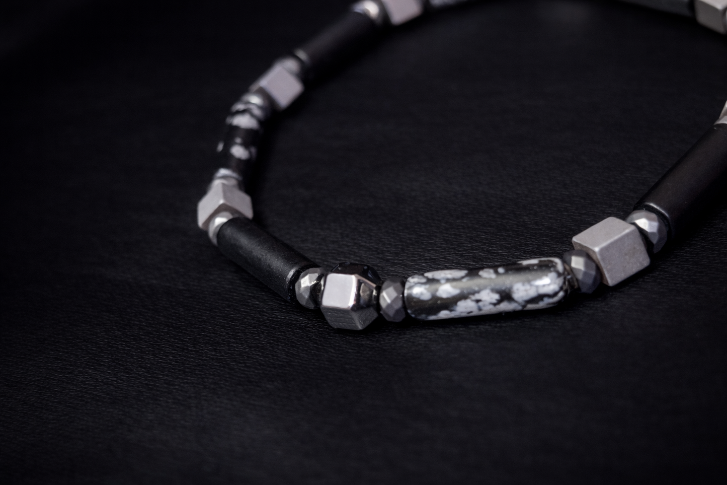 Black Frost (Almandine Garnet Stone)
