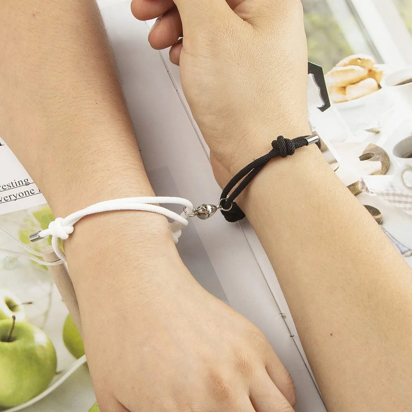 Magnetic couple bracelet